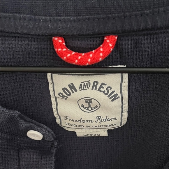 Iron & Resin Waffle Knit Henley Navy Blue Size Medium - Picture 2 of 6